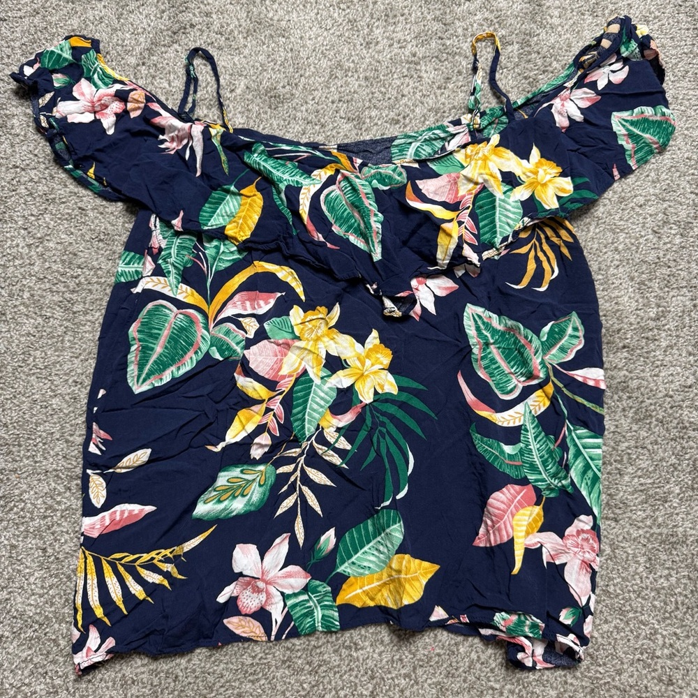 Old navy blouse